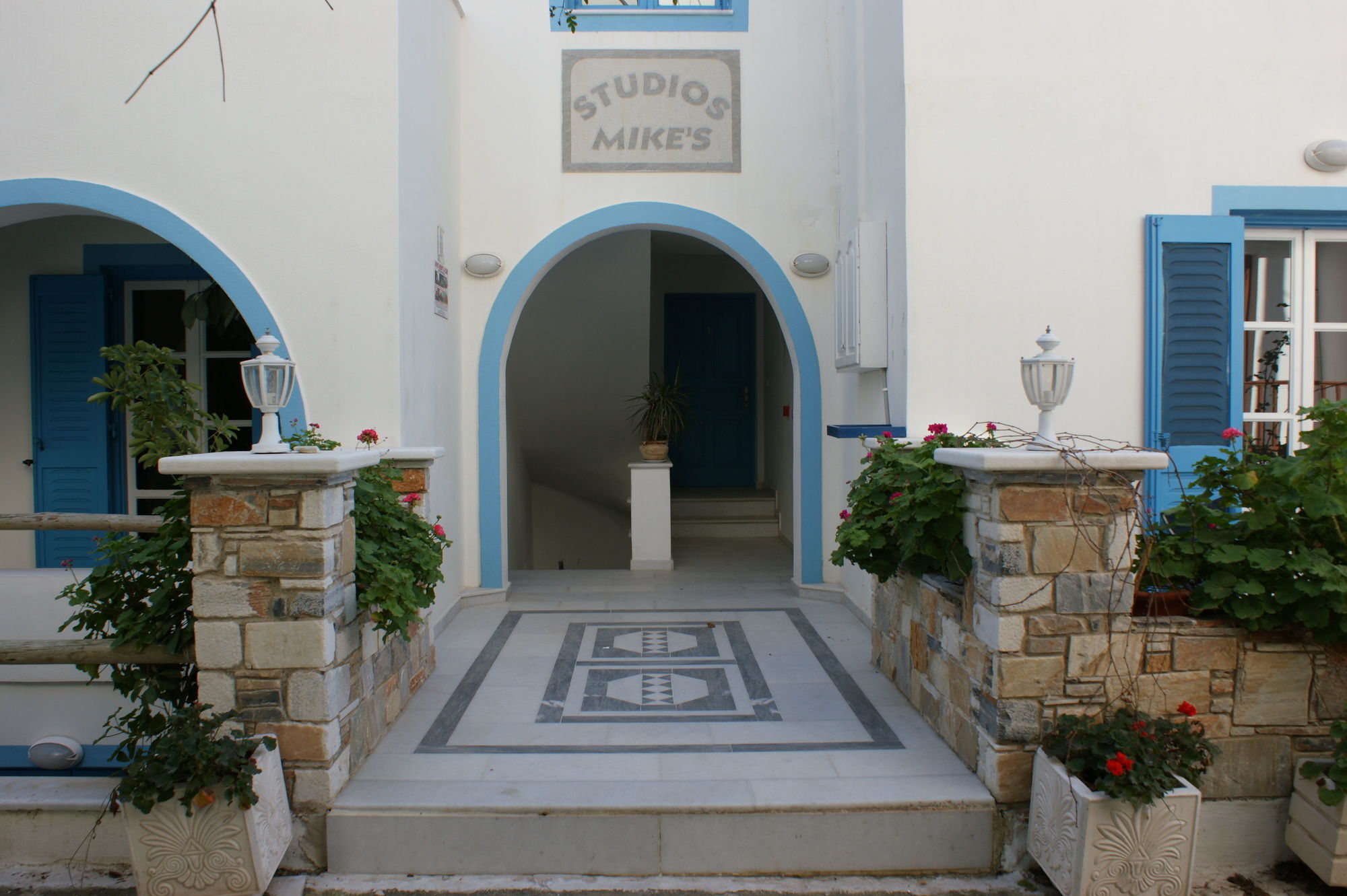 Mike'S Studios Naxos City Exteriör bild
